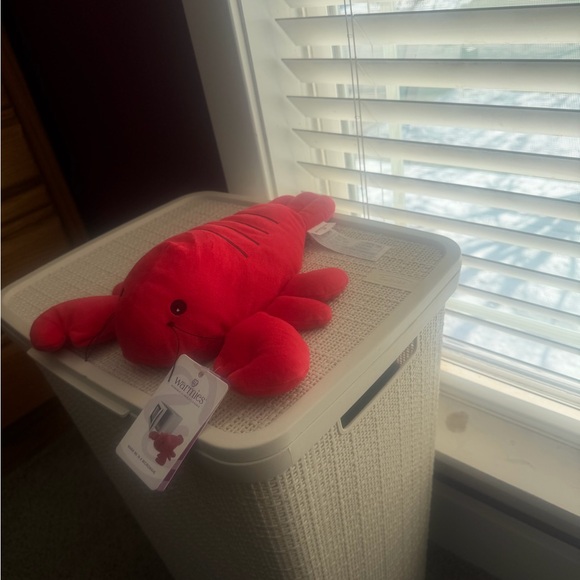 Warmies Red Stuffed Lobster Toy - Picture 4 of 7